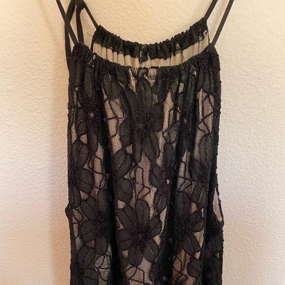Be | Black & Cream Lace Halter Blouse | Size: S | NWOT - Picture 3 of 12